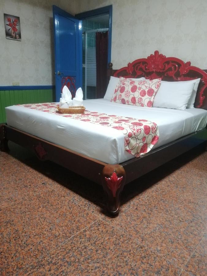 Sang Yoo Mountain View Tagaytay Bed And Breakfast - Taal Lake View Tagaytay City Bagian luar foto
